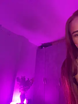 kattywil online show from November 18, 2025, 6:07 am