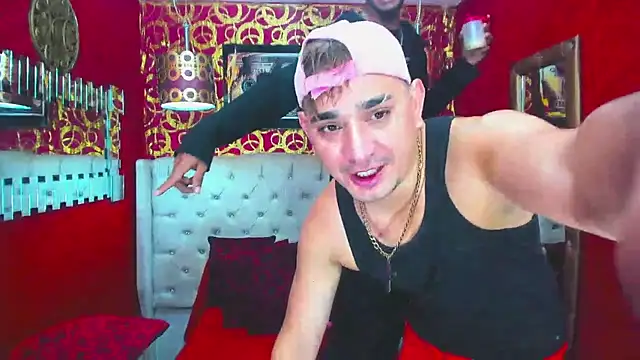 JHOVA23CM online show from August 4, 2026, 1:14 pm