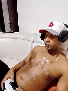 Perropa online show from April 13, 2026, 5:35 am