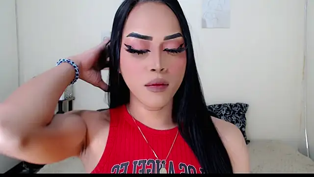 Lessandra Lust online show from October 8, 2025, 4:10 am