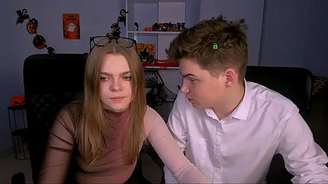 veronica bubble online show from October 27, 2025, 8:13 pm