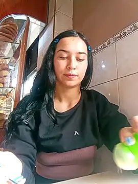 Sol Sunny online show from February 5, 2026, 9:30 pm