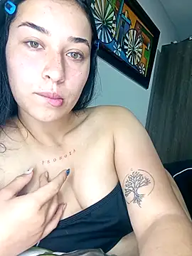 Sol Sunny online show from February 19, 2026, 2:29 am