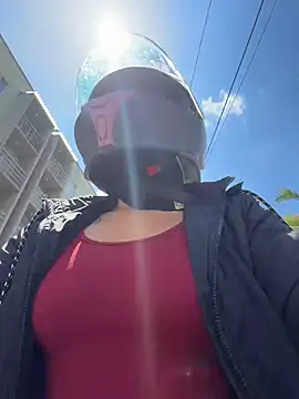 AlannaEvons online show from February 26, 2026, 3:44 pm