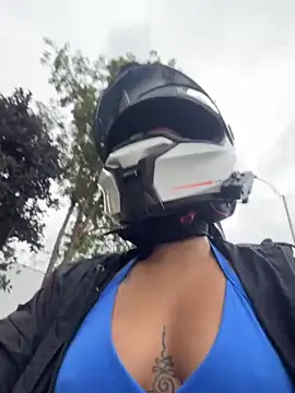 AlannaEvons online show from June 30, 2026, 7:26 pm