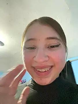 Snapshot of mia_skys chatting on January 7, 2026, 3:09 am mia skys online show from January 7, 2026, 3:09 am