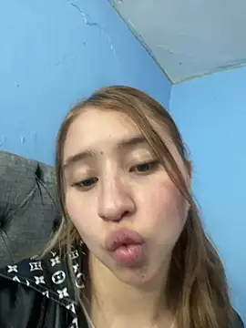 Snapshot of mia_skys chatting on January 14, 2026, 3:01 am mia skys online show from January 14, 2026, 3:01 am