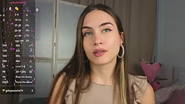 Snapshot of Moonlight1Sonata1 chatting on September 9, 2025, 9:09 am Moonlight1Sonata1 online show from September 9, 2025, 9:09 am