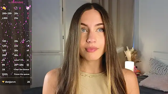 Snapshot of Moonlight1Sonata1 chatting on September 22, 2025, 9:11 am Moonlight1Sonata1 online show from September 22, 2025, 9:11 am