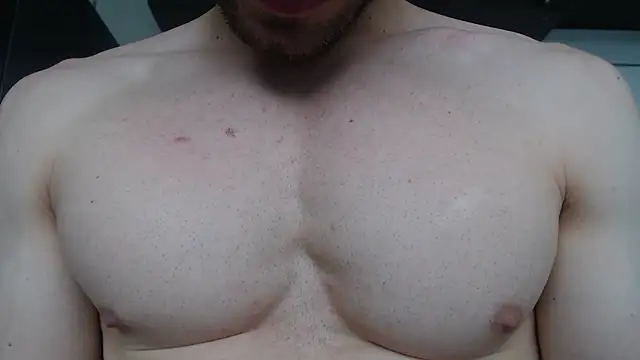 Snapshot of Rocky_Muscle chatting on December 2, 2025, 4:46 pm Rocky Muscle online show from December 2, 2025, 4:46 pm