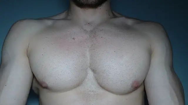 Snapshot of Rocky_Muscle chatting on April 5, 2026, 10:07 pm Rocky Muscle online show from April 5, 2026, 10:07 pm