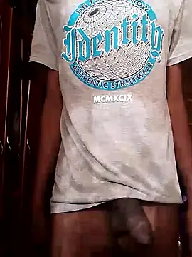 Snapshot of SB_With_a_thick_DICK chatting on October 1, 2025, 2:01 pm SB With a thick DICK online show from October 1, 2025, 2:01 pm