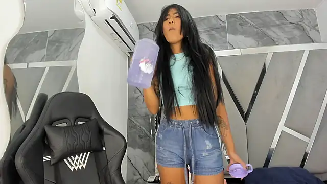 babilett online show from December 22, 2025, 9:01 pm