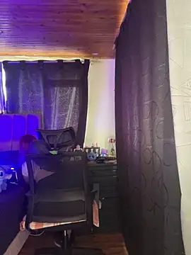 Snapshot of CoraVibes chatting on October 27, 2025, 8:02 pm CoraVibes online show from October 27, 2025, 8:02 pm