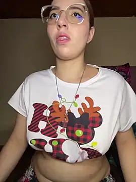 Snapshot of CoraVibes chatting on December 14, 2025, 11:48 am CoraVibes online show from December 14, 2025, 11:48 am