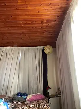 CoraVibes online show from March 14, 2026, 11:59 am