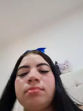 Kuromy x online show from January 7, 2026, 7:05 pm