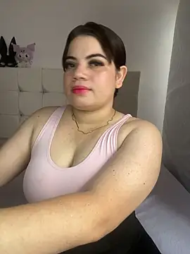 Snapshot of Kuromy_x chatting on May 26, 2026, 6:48 pm Kuromy x online show from May 26, 2026, 6:48 pm