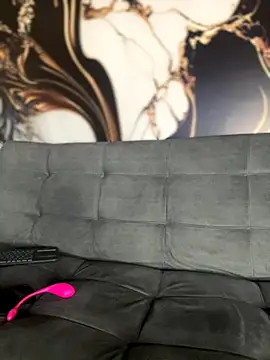 MelissaAlCapone online show from November 19, 2025, 7:03 pm