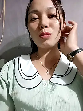 Sophia-pusy online show from October 28, 2025, 1:47 pm