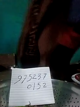 Radha8080 online show from November 10, 2025, 12:42 am