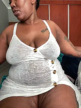 fatpussydallx online show from July 15, 2026, 8:41 am