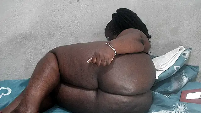 ASSQUEEN37Xx online show from November 20, 2025, 7:41 am