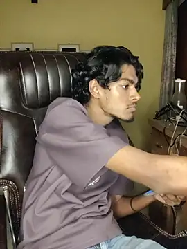 thecatfish online show from November 3, 2025, 11:22 am