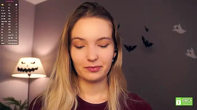 Snapshot of HongTomczak chatting on October 31, 2025, 7:31 am HongTomczak online show from October 31, 2025, 7:31 am