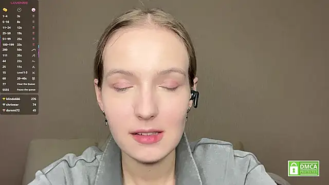 HongTomczak online show from February 16, 2026, 6:42 am