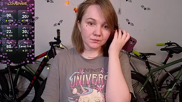 Snapshot of BellaMurrr chatting on October 28, 2025, 2:59 am BellaMurrr online show from October 28, 2025, 2:59 am