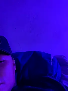 Snapshot of Jrivera22 chatting on October 29, 2025, 6:37 am Jrivera22 online show from October 29, 2025, 6:37 am