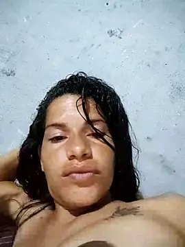 Snapshot of Lagataymoreno chatting on November 8, 2025, 6:13 am Lagataymoreno online show from November 8, 2025, 6:13 am