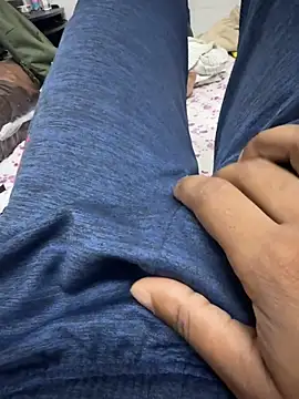 Honeyxoxx online show from March 27, 2026, 4:51 pm