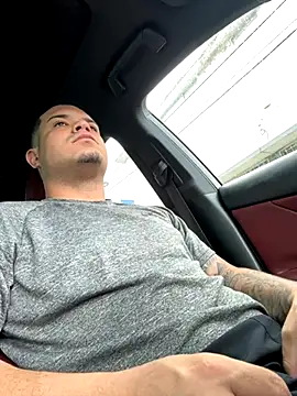 Snapshot of YadielPublic chatting on September 8, 2025, 5:23 pm YadielPublic online show from September 8, 2025, 5:23 pm