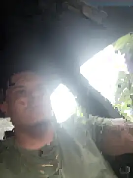 Snapshot of YadielPublic chatting on September 18, 2025, 7:05 pm YadielPublic online show from September 18, 2025, 7:05 pm