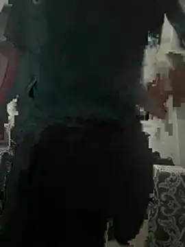 Snapshot of YadielPublic chatting on February 6, 2026, 9:29 pm YadielPublic online show from February 6, 2026, 9:29 pm