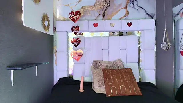 Snapshot of Samantha-Colins_ chatting on September 17, 2025, 9:16 pm Samantha-Colins online show from September 17, 2025, 9:16 pm