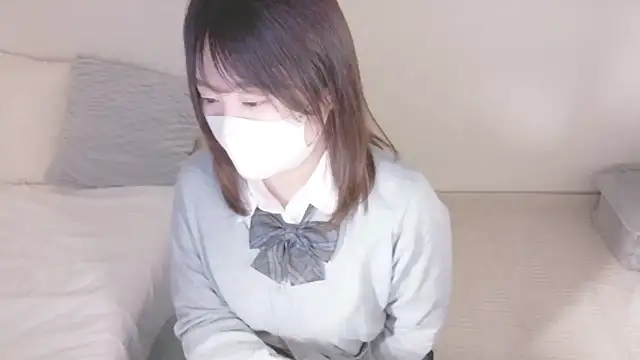 Snapshot of mi__san chatting on April 11, 2026, 10:41 am mi san online show from April 11, 2026, 10:41 am