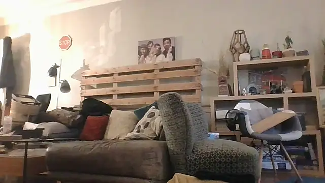 Titilouonlyf69 online show from January 8, 2026, 12:07 pm