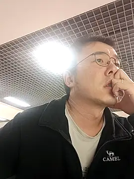 nnnnnan9527 online show from October 16, 2025, 7:09 am