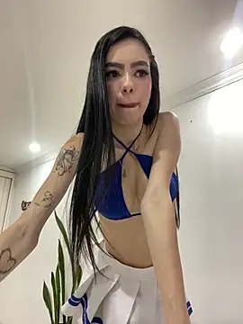 valentinagomez17 online show from February 18, 2026, 4:52 am