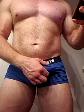 AlphaGymMale online show from September 11, 2025, 11:38 pm