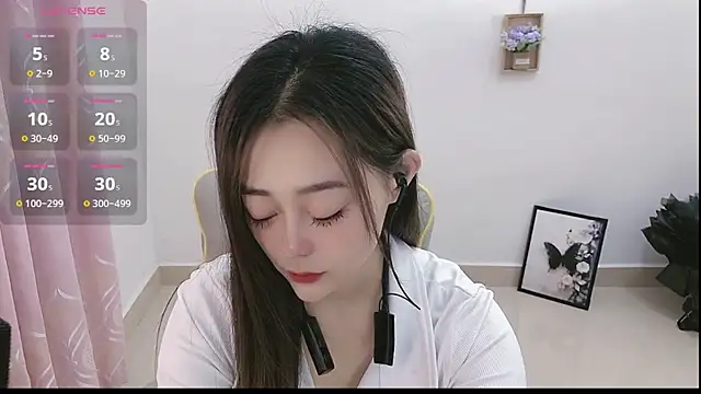 Snapshot of Abb-qiaoyi chatting on October 14, 2025, 10:21 pm Abb-qiaoyi online show from October 14, 2025, 10:21 pm