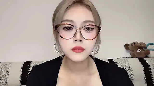 XingKongCOCO-107 online show from October 1, 2025, 11:38 am