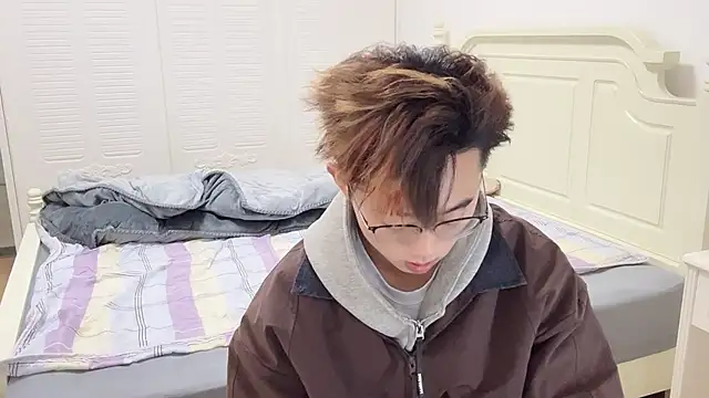 STxuguanhan online show from November 29, 2025, 10:40 am