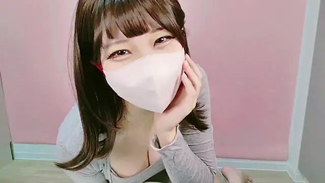 Snapshot of shiori_n chatting on September 9, 2025, 6:35 am shiori n online show from September 9, 2025, 6:35 am