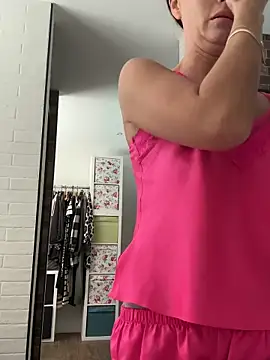 Snapshot of 69sexylife chatting on November 25, 2025, 9:20 am 69sexylife online show from November 25, 2025, 9:20 am