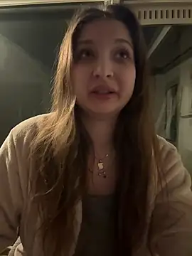 Snapshot of RebekaRose chatting on April 8, 2026, 8:42 pm RebekaRose online show from April 8, 2026, 8:42 pm