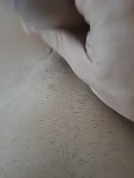 NoFaceGuy online show from November 2, 2025, 1:13 pm